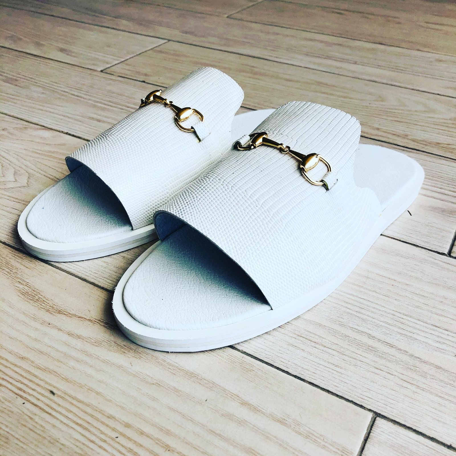 Classic Animal Skin Executive White Slides